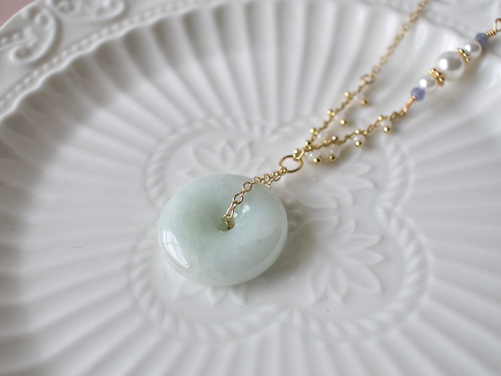 Necklace: Jade Donut 0.7