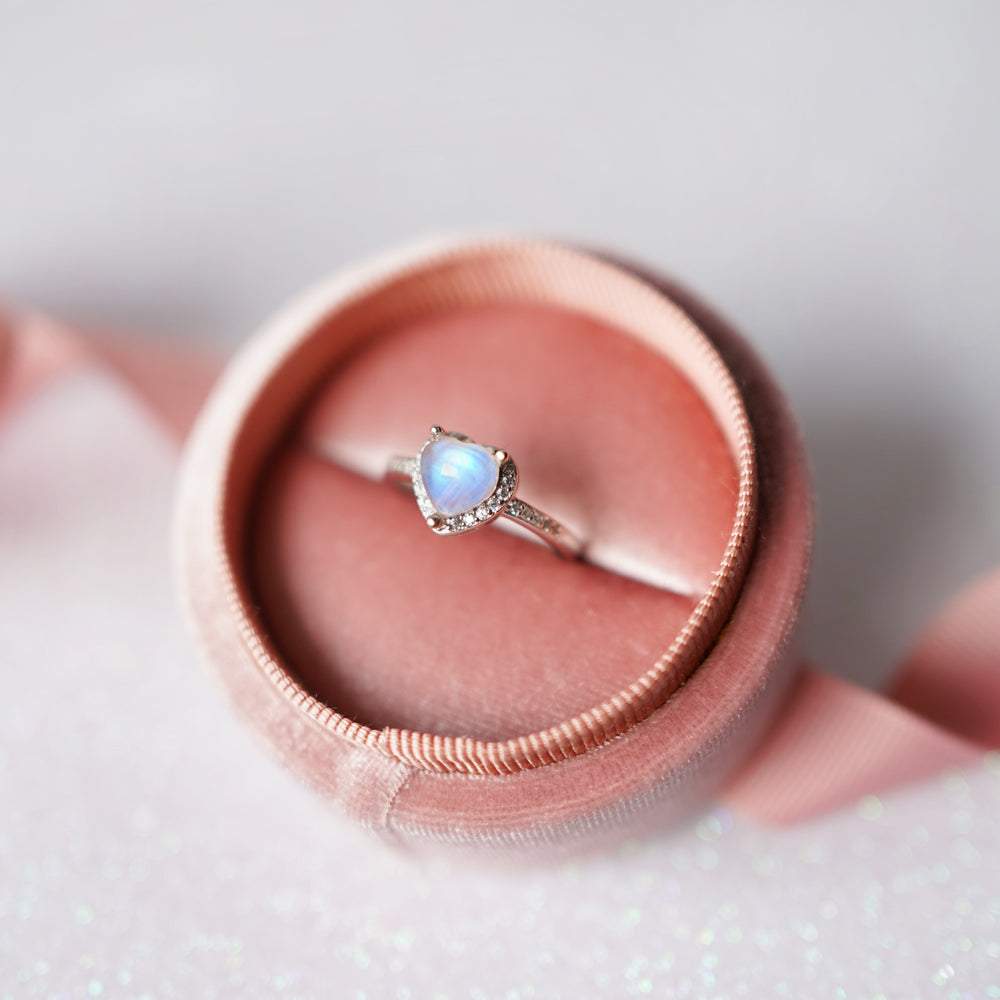 Ring: Moonstone Heart Ring (Silver)