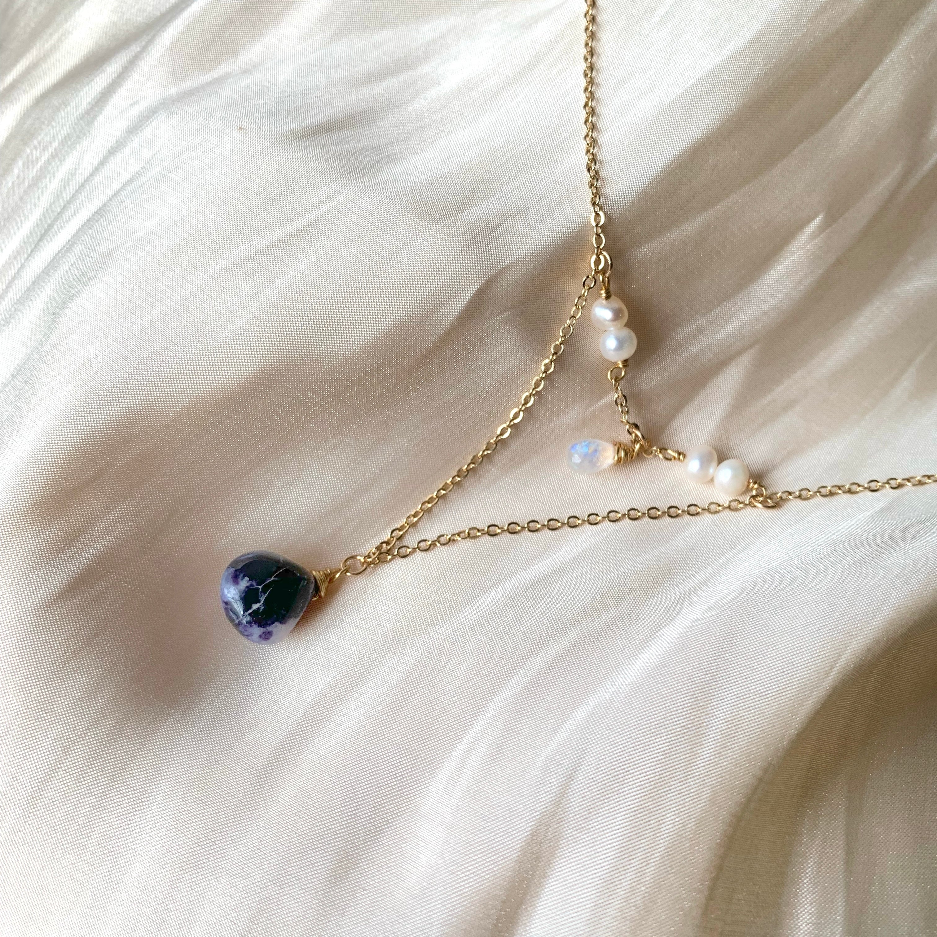 Necklace: Tiffany x Pearl x Moonstone
